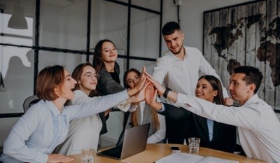 Automatice el seguimiento de oportunidades de negocio con workflows